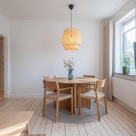 Newly Renovated 1-Bed Apartment In Aalborg Extérieur photo